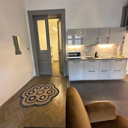 River Side Apartments Budapest Bagian luar foto